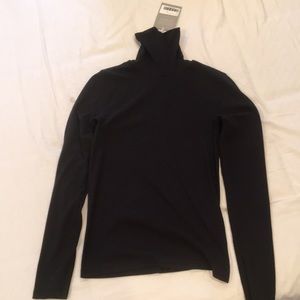 Everlane Pima micro rib turtleneck top black NWT